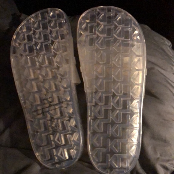 NWOT!!! Clear Karl Lagerfeld Slides!!!Size 8 - Picture 3 of 4